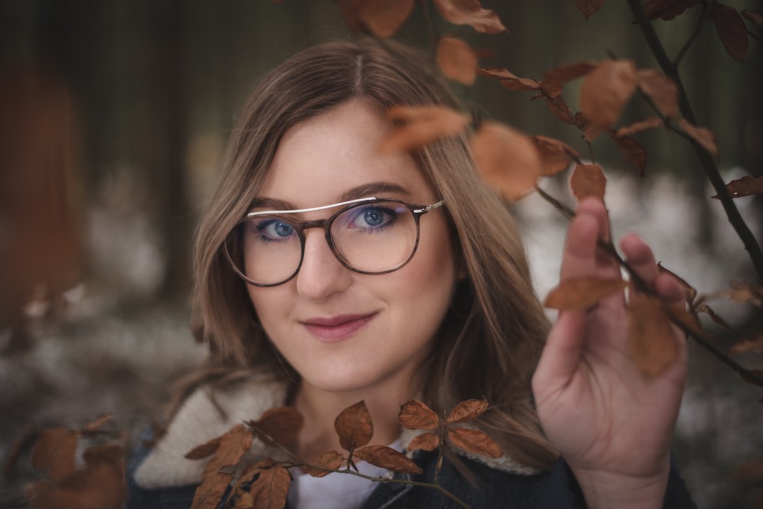 Professionelles Fotoshooting Outdoor im Wald