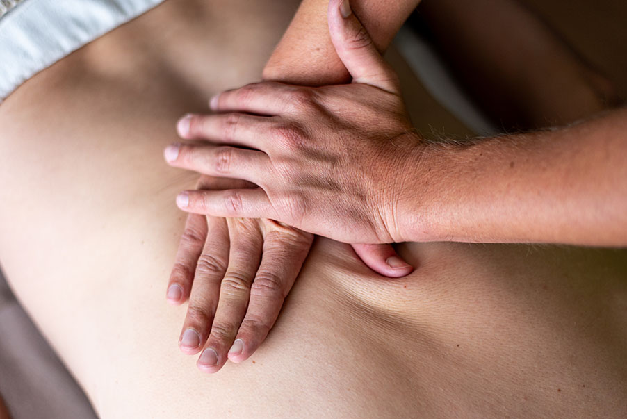 Fotografie Massage Rücken